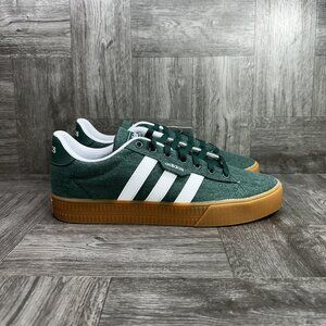 Adidas Daily 3.0 Men size 10 Green White Gum Causal Shoes
